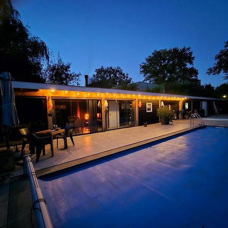 Vila Ham Annex Met Prive Jacuzzi Almelo Exteriér fotografie