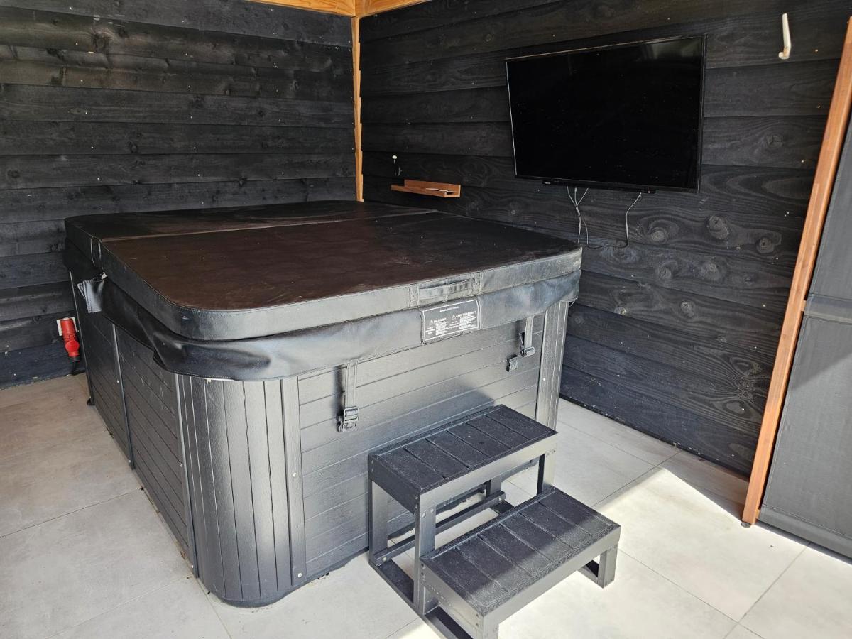 Vila Ham Annex Met Prive Jacuzzi Almelo Exteriér fotografie